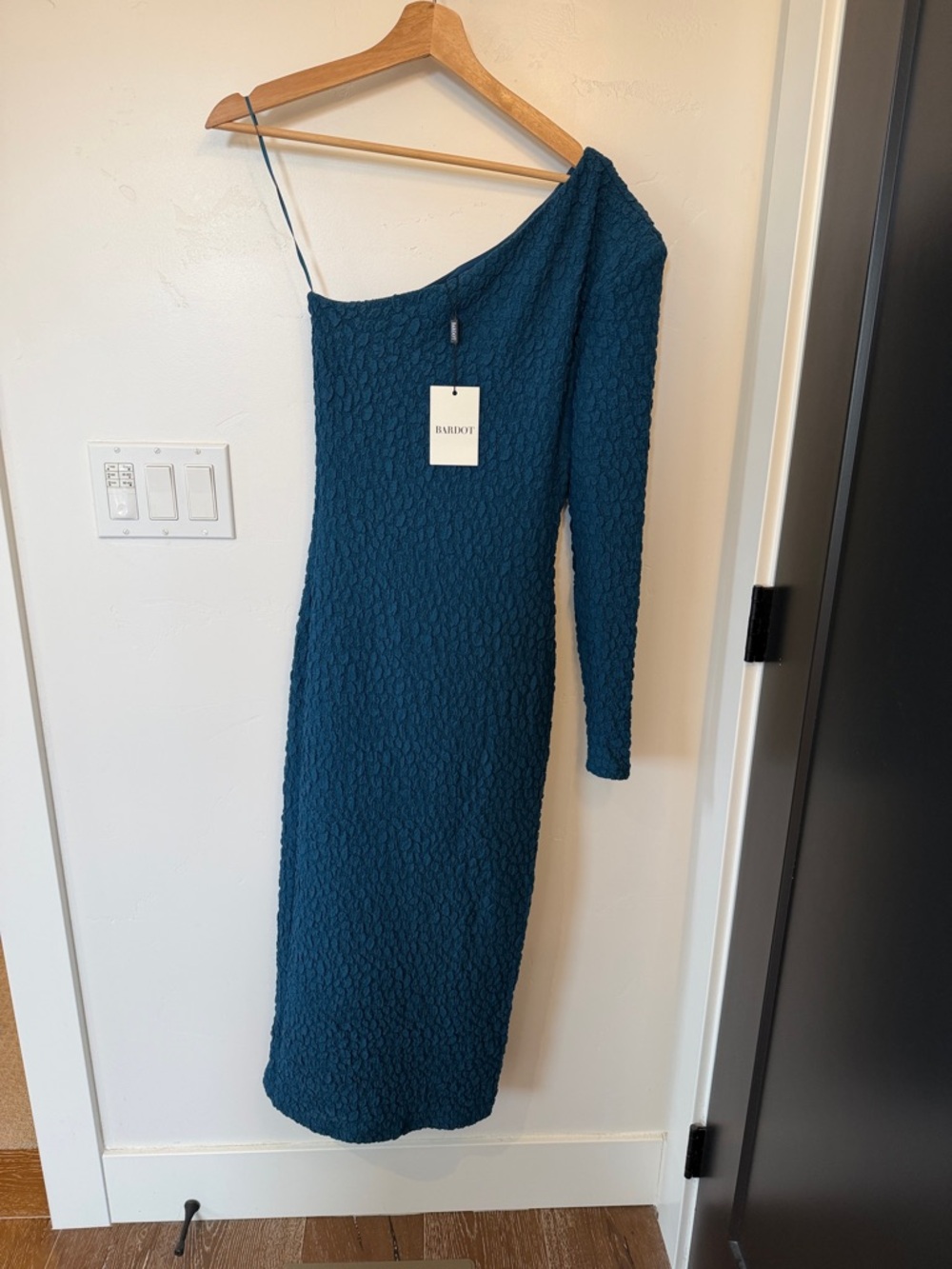 Bardot One-Shoulder Dress